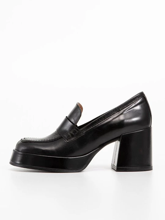 Foto van product Plateaupumps Jonak zwart