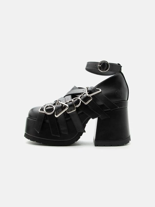 Foto van product Plateaupumps Koi Footwear zwart