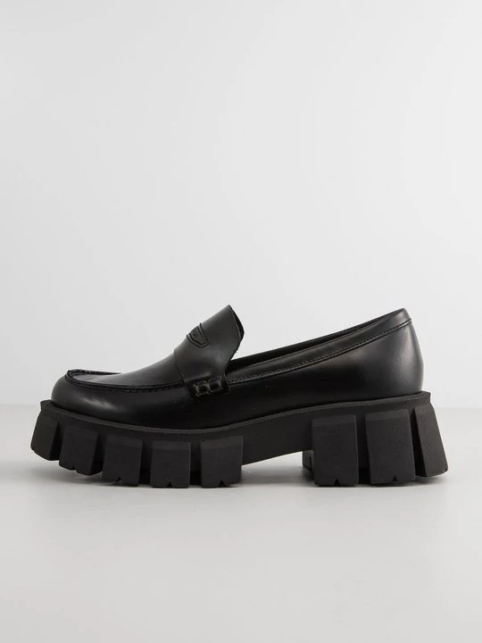 Foto van product Plateaupumps Marc O'Polo zwart