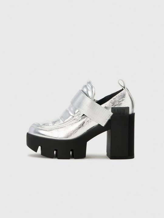 Foto van product Plateaupumps United Nude zilverkleurig