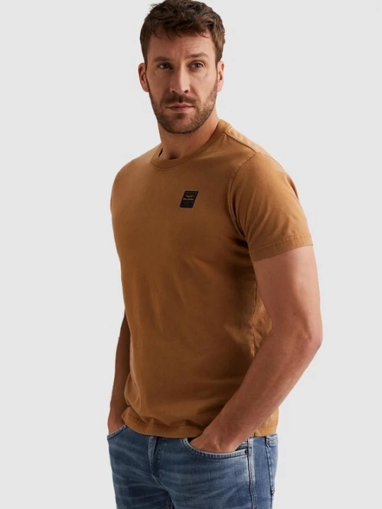 Foto van product PME Legend Shirt 'T-shirt with a garment-dye wash and badge' oranje