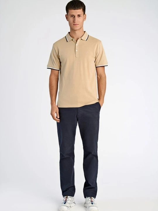 Foto van product Poloshirt lindbergh zandkleur
