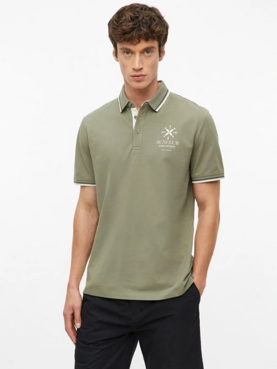 Foto van product Poloshirt van katoen piqué met contrasterende details s.Oliver olijfgroen