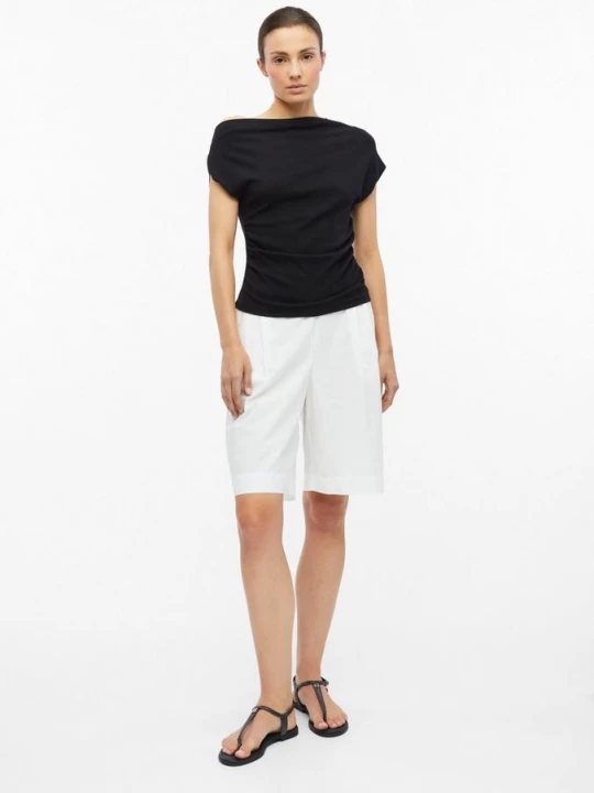 Foto van product Popeline bermuda broek met plooien s.Oliver wit