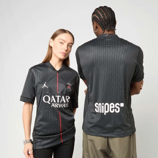 Foto van product PSG Jordan Fourth Stadium 2025 / 26 zwart