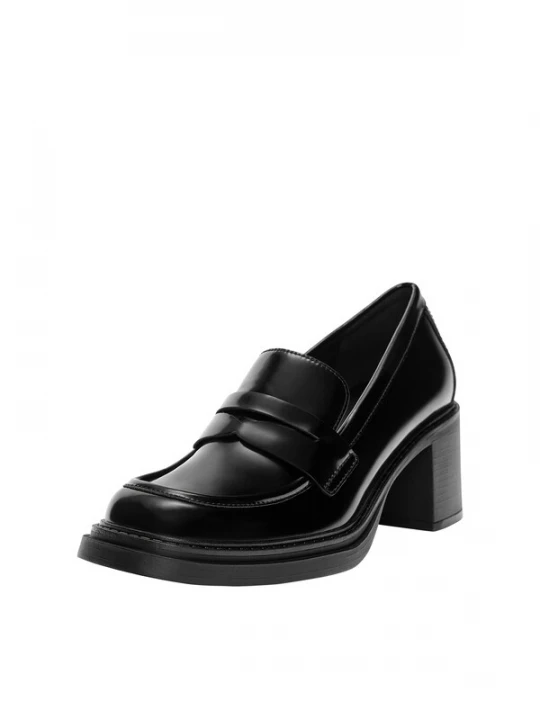 Foto van product Pull&Bear Pumps met hoge voorkant zwart