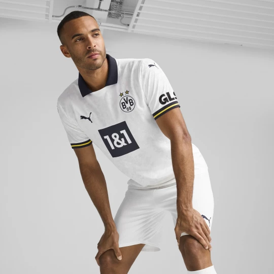 Foto van product PUMA Borussia Dortmund 24 / 25 derde voetbalshirt voor Heren, Wit
