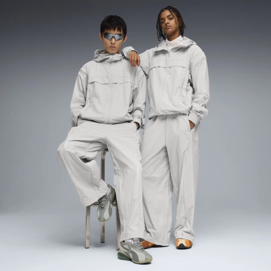 Foto van product PUMA CLRT relaxte uniseks broek, Grijs