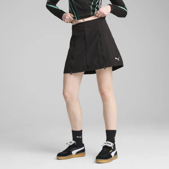Foto van product PUMA DARE TO geweven rok met rits voor Dames, Zwart