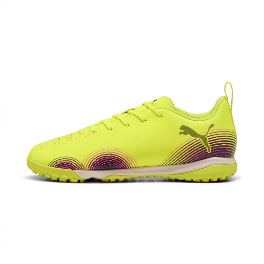 Foto van product PUMA FUTURE 8 PLAY TT Mid voetbalschoenen, Zwart / Geel