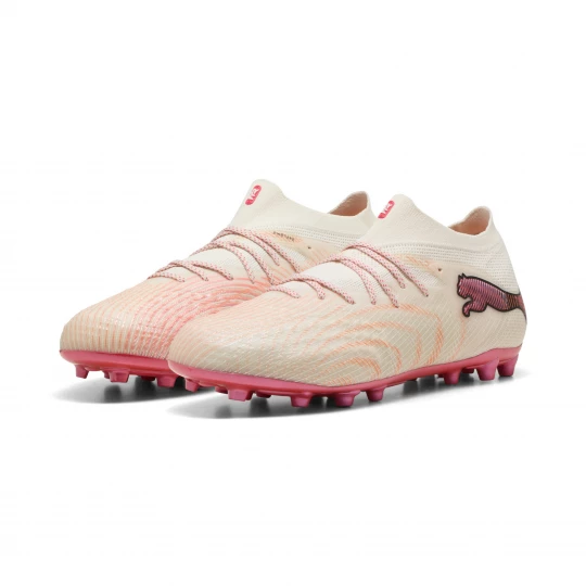Foto van product PUMA FUTURE 9 ULTIMATE MG voetbalschoenen, Rood / Wit / Bruin