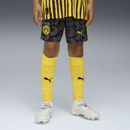 Foto van product PUMA KIDSUPER x BORUSSIA DORTMUND short voor Heren, Zwart / Geel