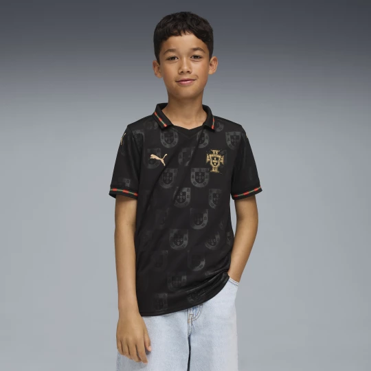 Foto van product PUMA Portugal 25 / 26 Special Edition EusÃ©bio voetbalshirt, Zwart / Goud