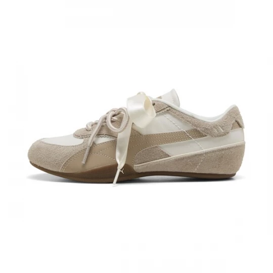 Foto van product PUMA Sneakers laag 'Bella Mina' camel / lichtbeige / donkerbeige