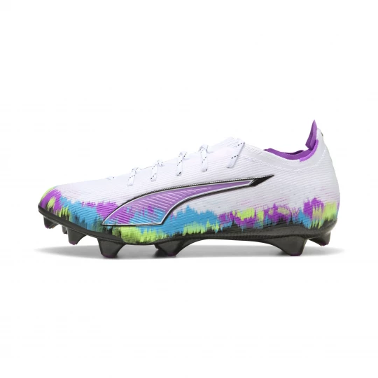 Foto van product PUMA ULTRA 6 CARBON BRILLIANCE FG voetbalschoenen voor Dames, Wit