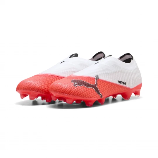 Foto van product PUMA ULTRA NITROâ¢ 7 MATCH FG / AG voetbalschoenen zonder veters, Zwart / Rood / Wit