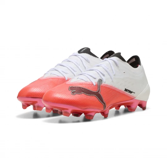 Foto van product PUMA ULTRA NITROâ¢ 7 ULTIMATE FG uniseks voetbalschoenen voor Dames, Zwart / Rood / Wit