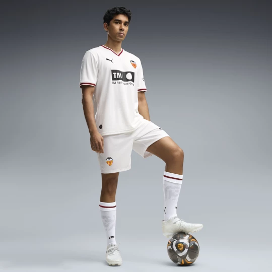 Foto van product PUMA Valencia CF 26 / 27 short voor Heren, Wit