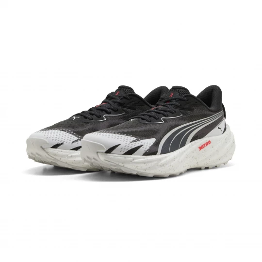 Foto van product PUMA Velocity NITROâ¢ trail schoenen voor Heren, Zwart / Grijs / Rood