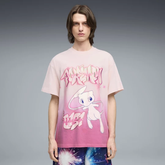 Foto van product PUMA x POKÃMON Shiny Mew oversized T-shirt voor Heren, Roze