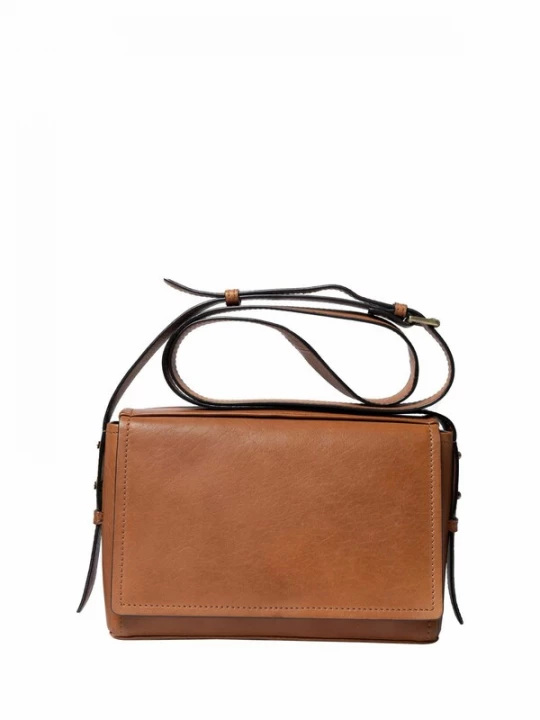 Foto van product RE:DESIGNED Shopper ' Nory ' camel