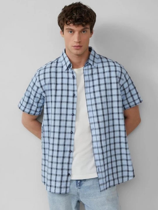 Foto van product Regular fit: geruit overhemd met korte mouwen en structuur s.Oliver blauw