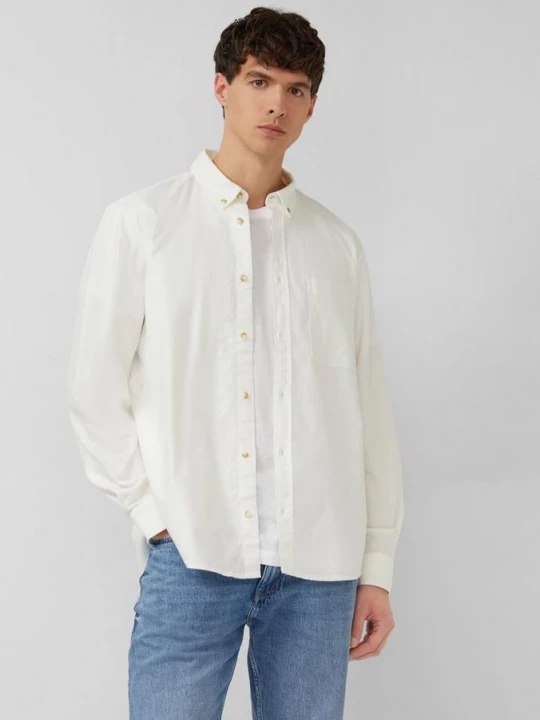 Foto van product Regular fit: overhemd met lange mouwen, kledingkleurstof en button-down kraag s.Oliver crème