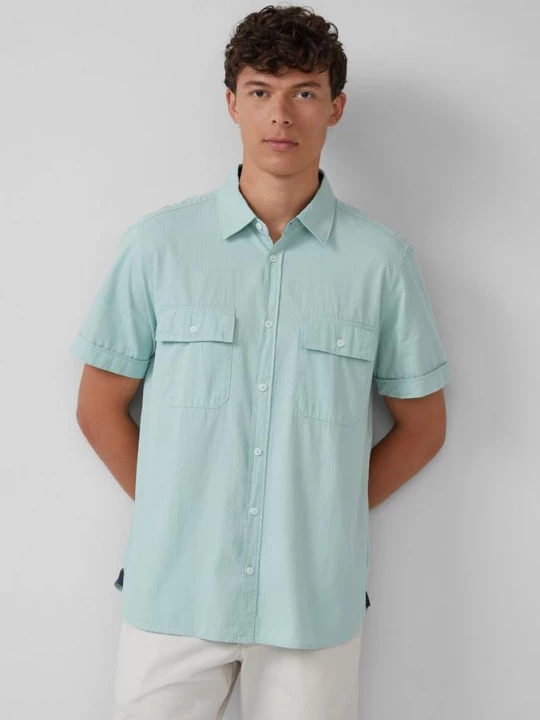 Foto van product Regular fit: shirt met korte mouwen, gestructureerde strepen en Kent-kraag s.Oliver