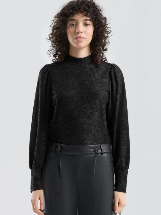 Foto van product Regular fit T-shirt met opstaande kraag en jacquard stof QS zwart