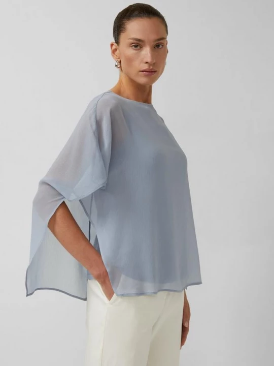 Foto van product Relaxed chiffon shirt met jersey bovenkant s.Oliver blauw