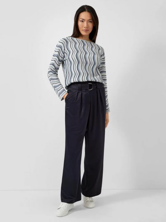 Foto van product Relaxed fit broek met extra wijde pijpen en riem s.Oliver blauw