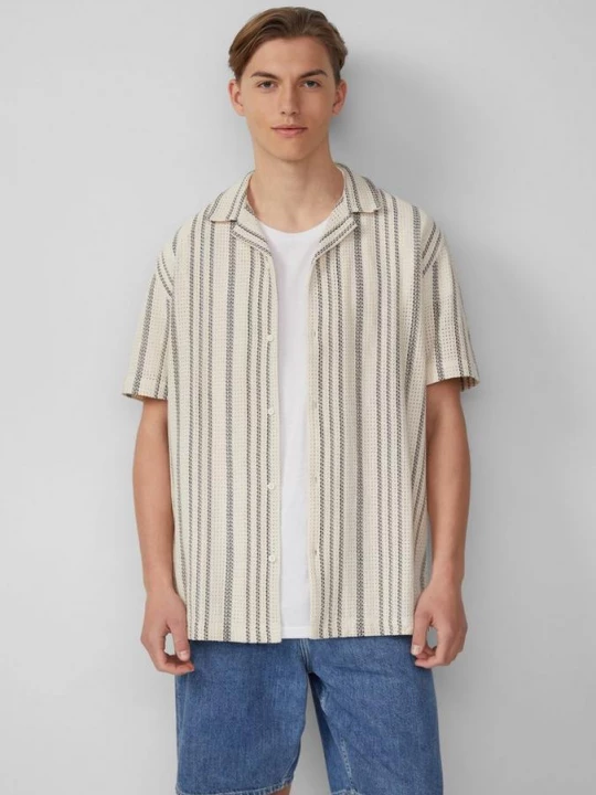 Foto van product Resort pasvorm: shirt met korte mouwen en gestructureerde strepen QS niebieski