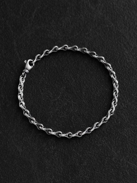 Foto van product REYTEL Armband 'INSISTER' zilver