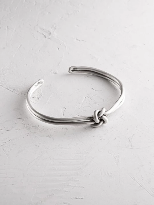 Foto van product REYTEL Armband 'TAPPERHET' zilver