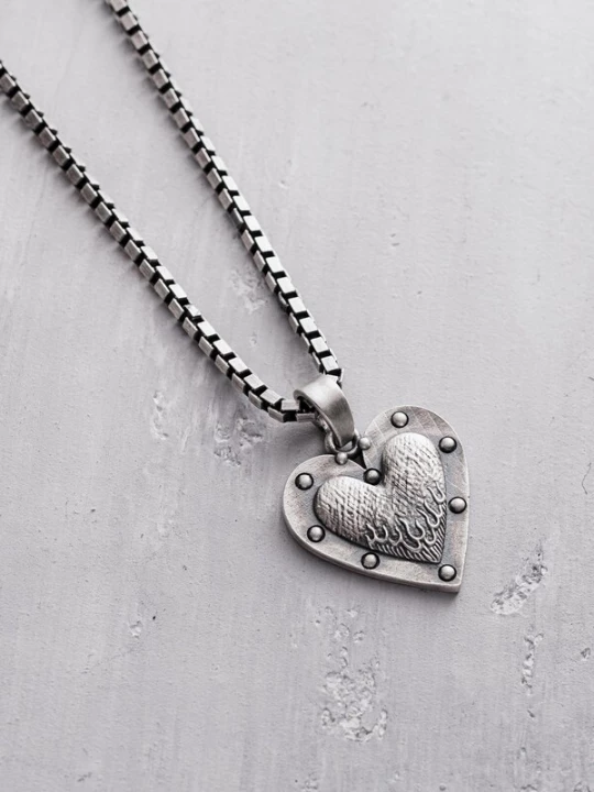 Foto van product REYTEL Hangers 'BRAVE HEART' zilver