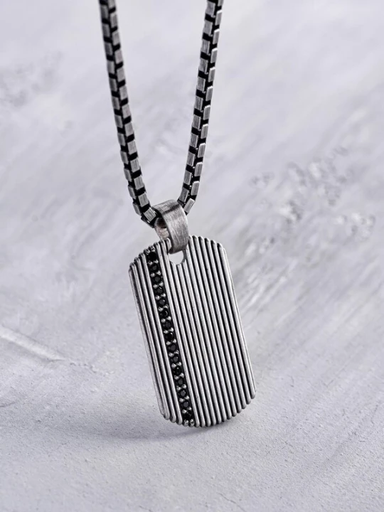 Foto van product REYTEL Hangers 'COUNTER. BLACK STONES' zilver