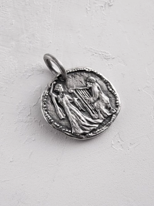 Foto van product REYTEL Hangers 'GREEK COIN' zilver