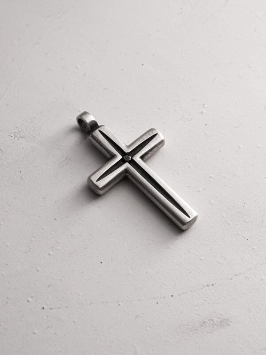Foto van product REYTEL Hangers 'LUMEN FIDEI. BLACK STONES' zilver