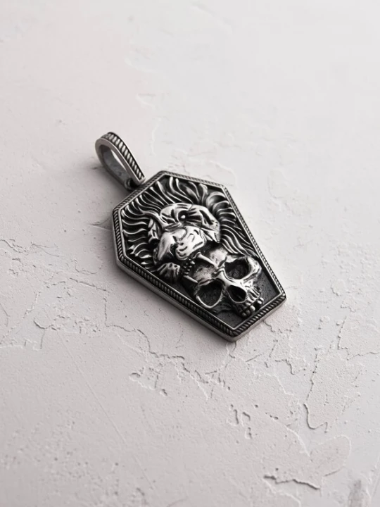 Foto van product REYTEL Hangers 'MEMENTO MORI' zilver