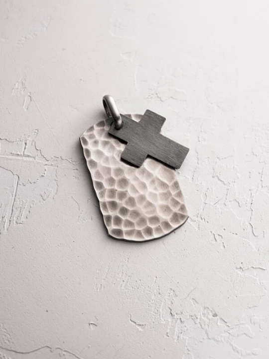 Foto van product REYTEL Hangers 'STRUGGLE' zilver
