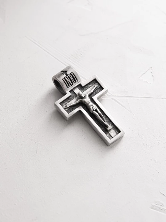 Foto van product REYTEL Hangers 'THE CRUCIFIXION OF JESUS CHRIST. PROTECTION' zilver