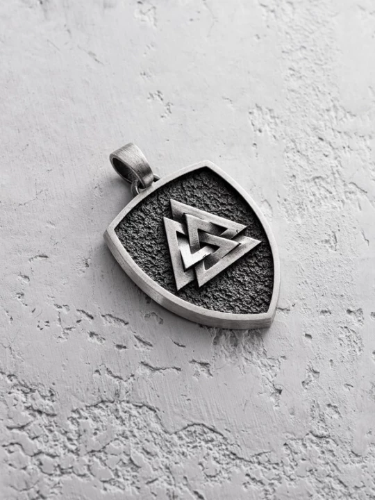 Foto van product REYTEL Hangers 'VALKNUT' zilver