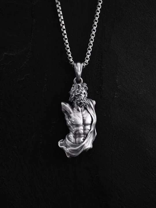 Foto van product REYTEL Hangers 'ZEUS' zilver