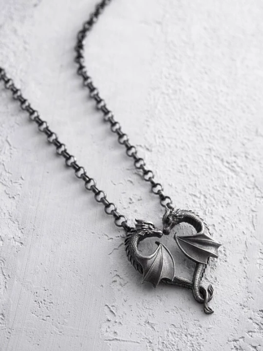 Foto van product REYTEL Ketting 'DRAGONS HEART' zilver