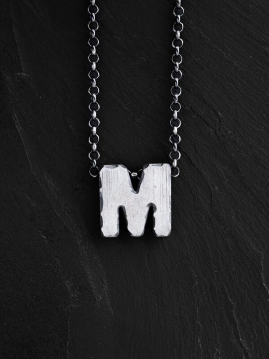 Foto van product REYTEL Ketting 'Letter М' zilver