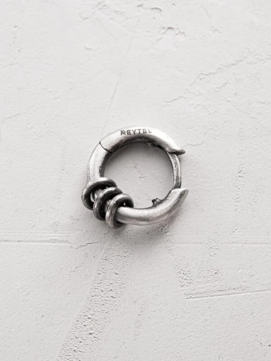 Foto van product REYTEL Oorbel 'BAGUES' zilver