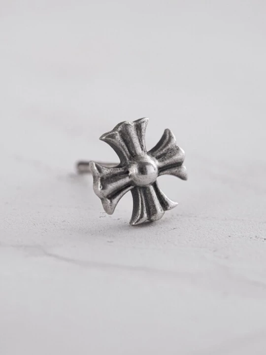 Foto van product REYTEL Oorbel 'CROIX DES TEMPLIERS' zilver