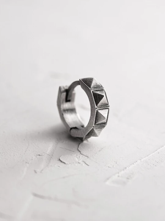 Foto van product REYTEL Oorbel 'FARE' zilver