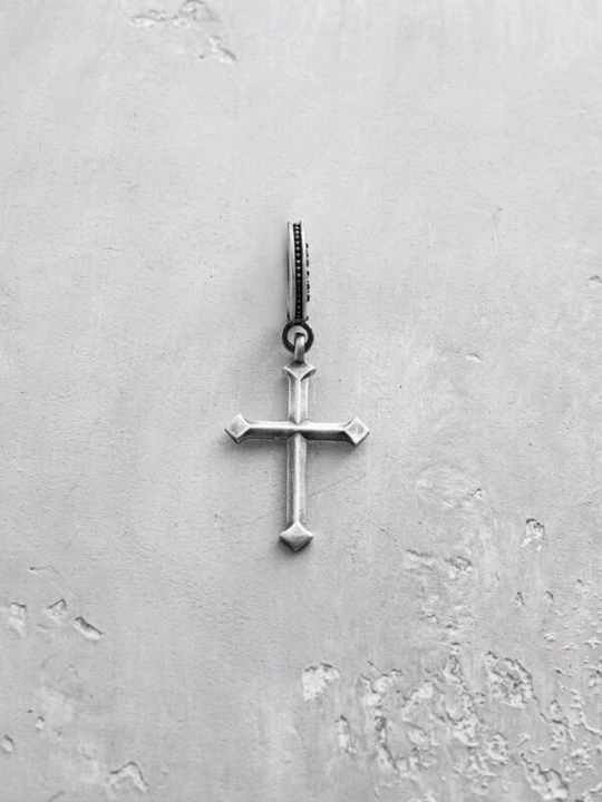 Foto van product REYTEL Oorbel 'GOTHIC' zilver