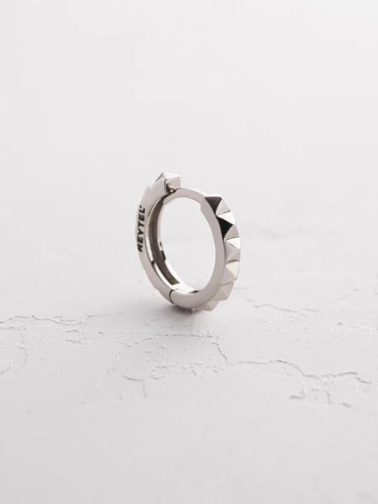 Foto van product REYTEL Oorbel 'HARD' zilver